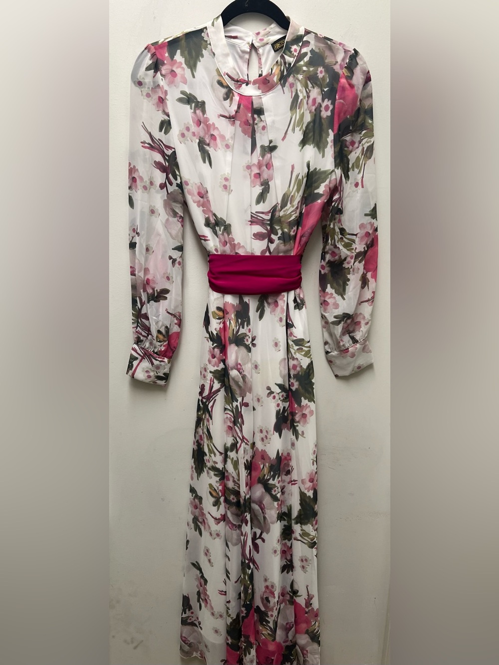 Bonema floral sheer long sleeves maxi Pink Belted Maxi Dress